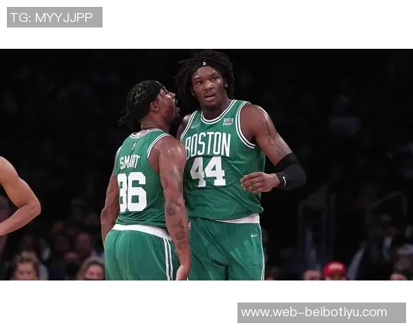 罗威全能表现助力球队胜利4中3斩获6分11板2助攻2盖帽正负值并列最高